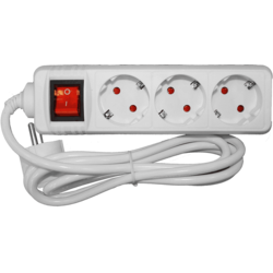 Pagarinātājs Besk 3 ligzdas, 1.5m, ar zemējumu, ar slēdzi, balts