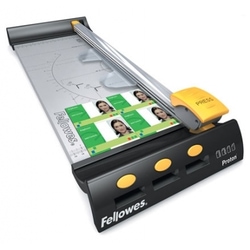 Giljotīna ar rollerveida nazi, A3, Fellowes Proton