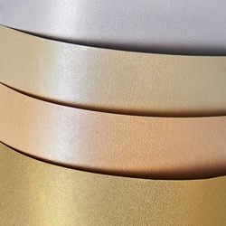 Dizaina kartons A4 Iceland, mirdzoši balts, 220g/m2, 20 loksnes