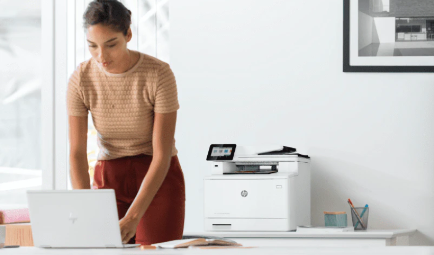 Melnbaltām izdrukām multi-funkcionāli 